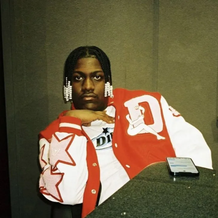 Cash Cobain x Lil Yachty Type Beat “Love Me" artwork by SeanBarbera