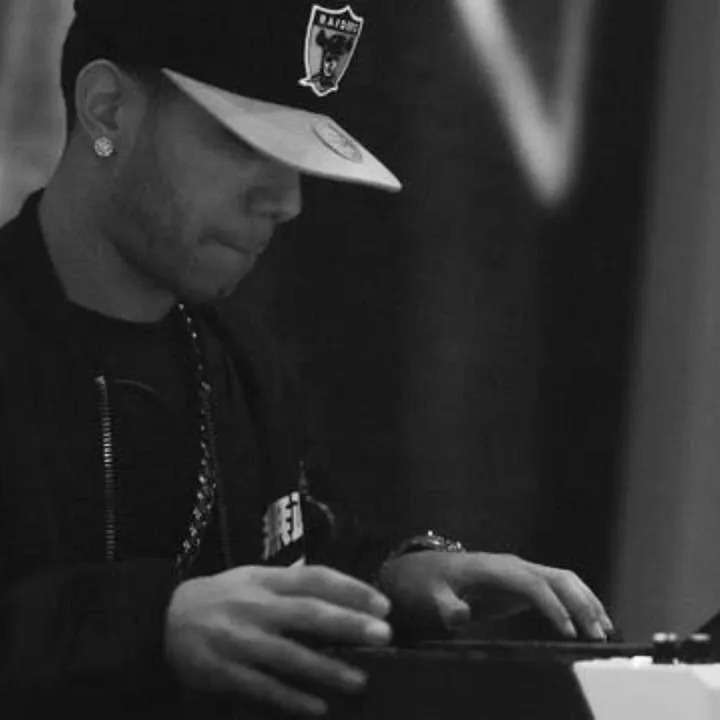araabMUZIK Type Beat - Iron Mike artwork by ren