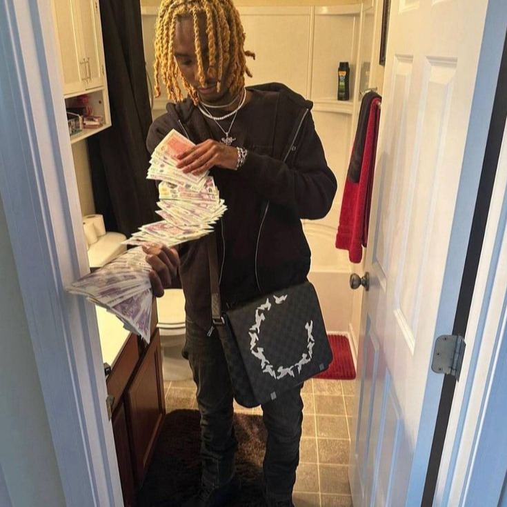 Gutter artwork by ob1